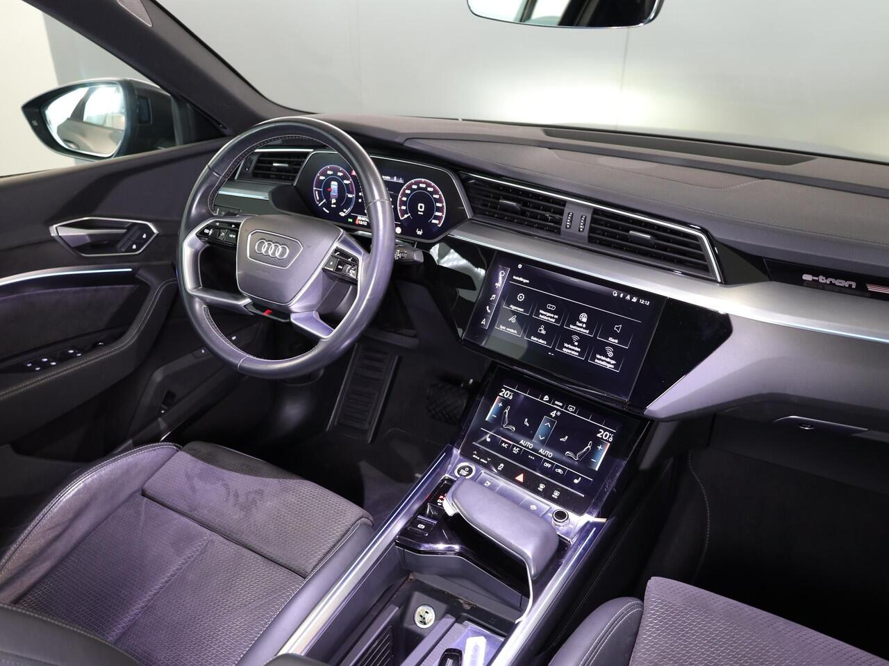 Audi e-tron Sportback 55 quattro S edition 95 kWh 408pk | Panoramadak | Afneembare trekhaak | Matrix Led koplampen | Parkeer camera achter