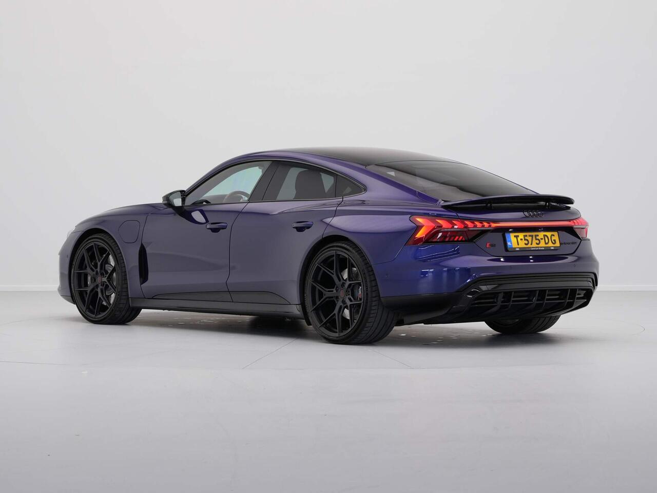 Audi e-tron GT RS 93 kWh 22" Vossen HUD 22kW 4wielbesturing Assistentiepakket plus