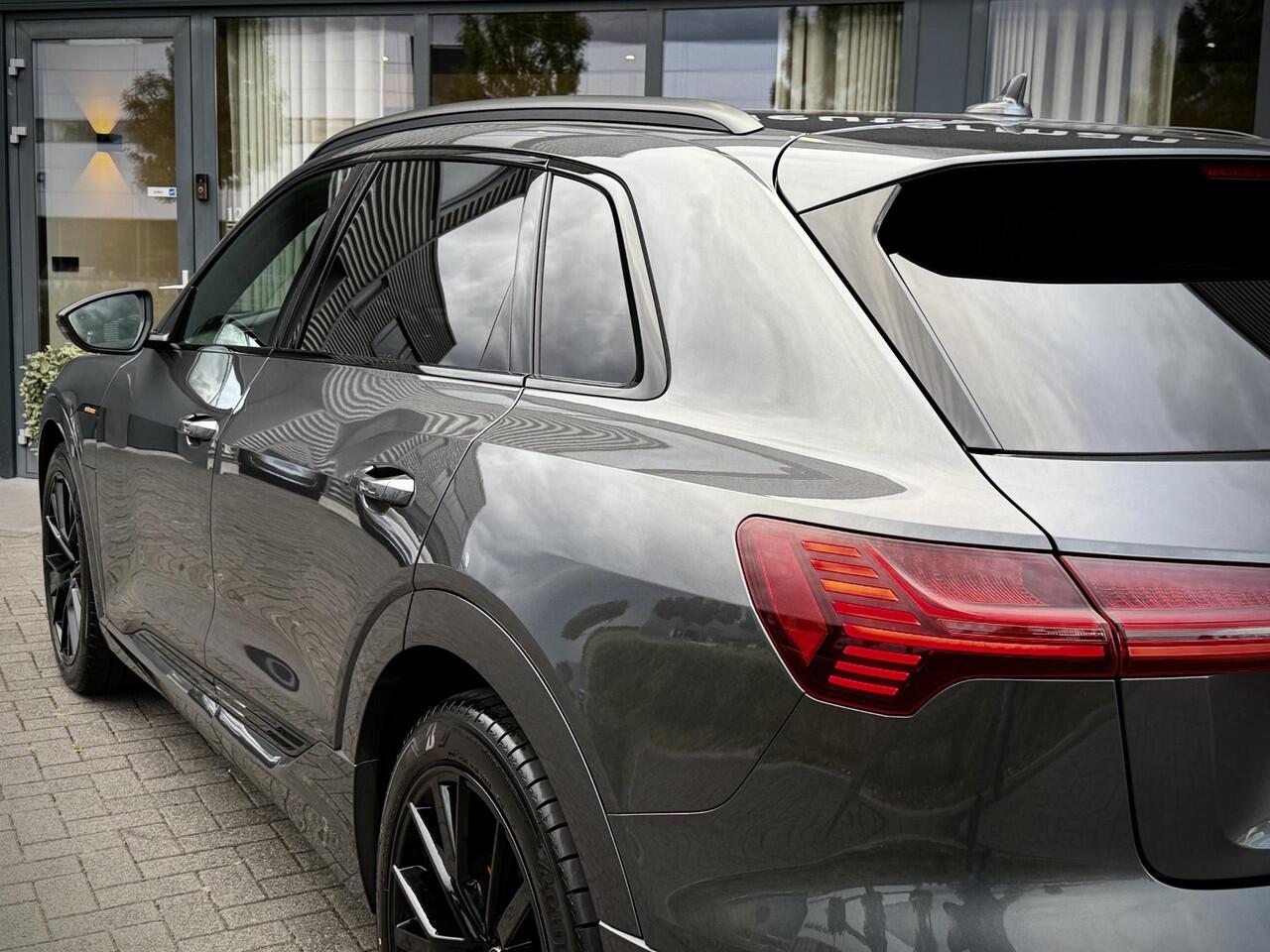 Audi e-tron 50 Quattro S Line Black/ Softclose / B&O/ Sfeer