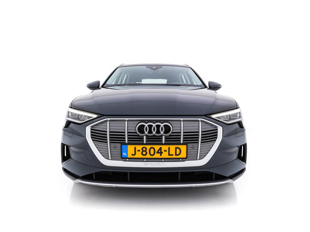 Audi e-tron 50 Quattro Launch edition 71 kWh (?) (3-Fase-11 kW) {SOH-100%} (INCL-BTW) Aut. *HEATPUMP | FULL-LED | DIGI-COCKPIT | NAVI-FULLMAP | HEATED-COMFORTSEATS | KEYLESS | AUDI-SOUND | SHIFT-PADDLES | ECC | PDC | CRUISE | 20''ALU*