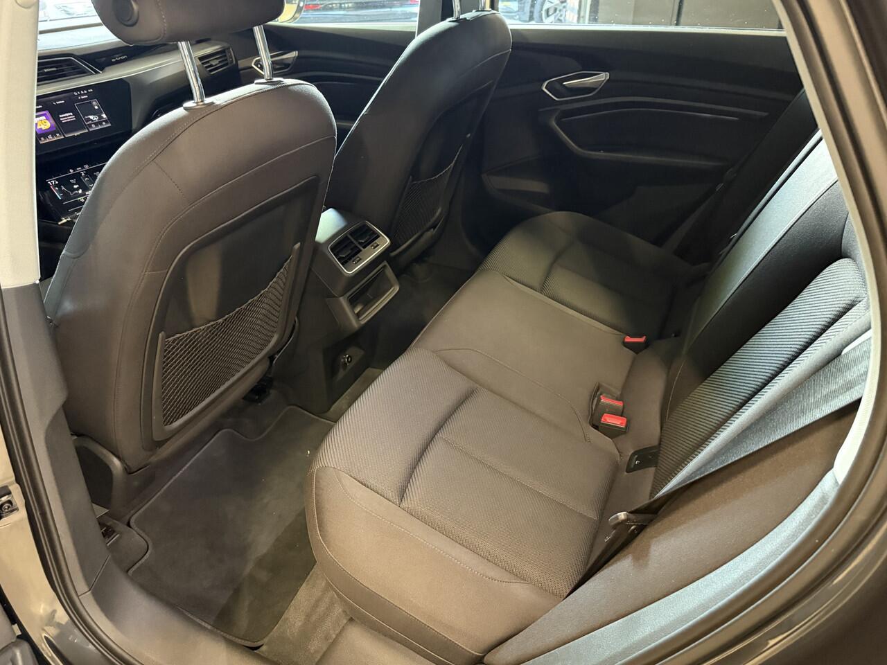 Audi e-tron Sportback 55 quattro Business edition 95 kWh | SOH 90% | Navigatie | Memory stoelen | 20'' Inch