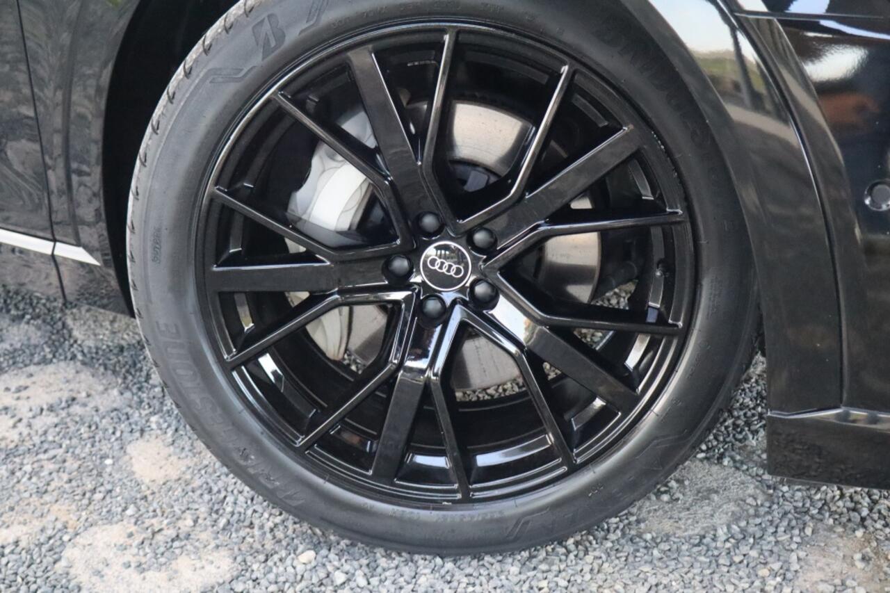 Audi e-tron 55 quattro S Line | Schuifdak | RS Sport stoelen | 90% SOH