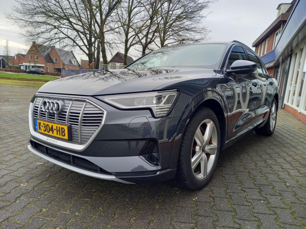 Audi e-tron 50 QUATTRO BUSINESS EDITION PLUS
