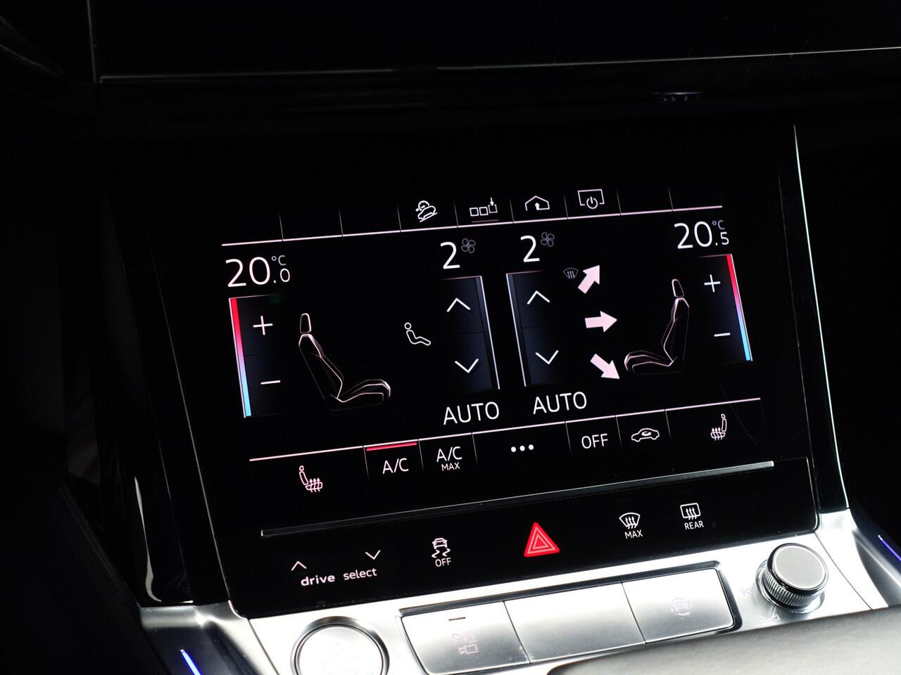 Audi e-tron e-tron 55 quattro advanced 95 kWh- Bang Olufsen, 2x Laadpoort, Camera Spiegels, 360 Camera, Panoramadak