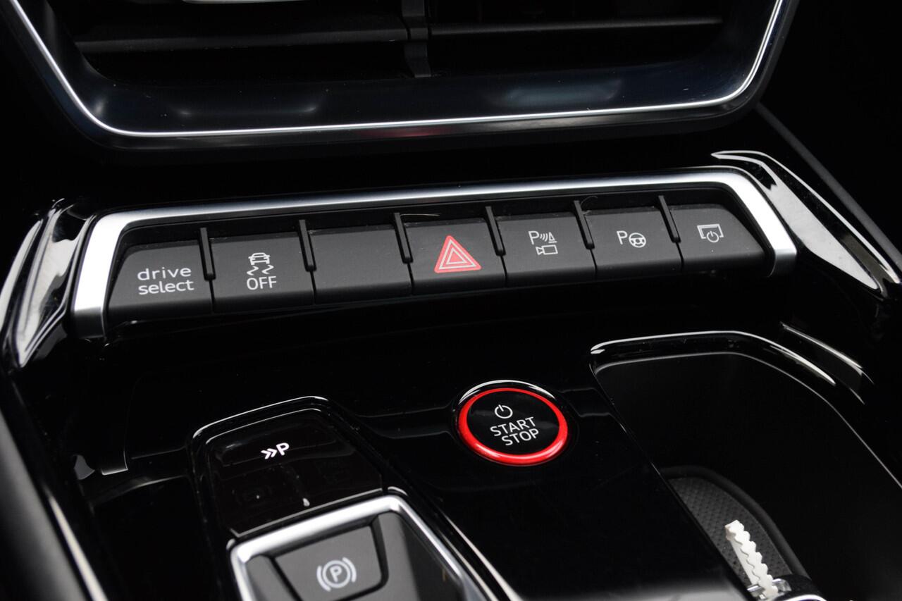 Audi e-tron GT Quattro / RS Design Interieur/ Luchtvering/ Panoramadak/ Bang & Olufsen Sound System/