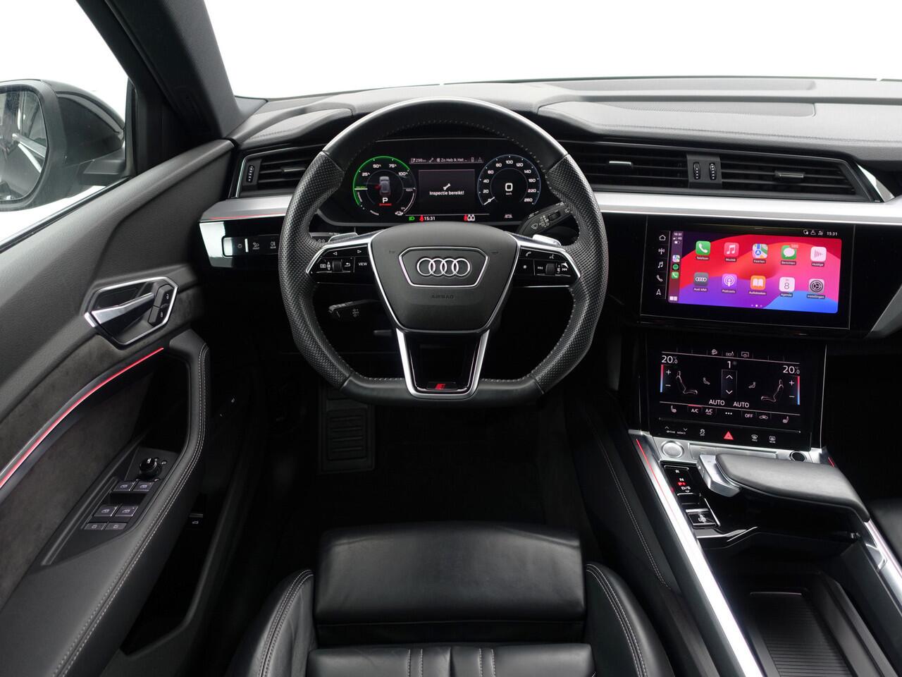 Audi e-tron e-tron 55 quattro advanced 95 kWh- Panoramadak, CarPlay, Ada Cruise, Sfeerverlichting, Camera, Memory, Design Leder Interieur