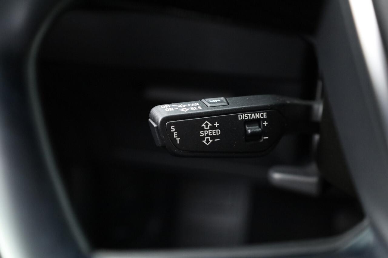 Audi e-tron Sportback 55 quattro S Line 95 kWh | HUD | 360cam | Adapt. Cruise | 21'' | Luchtvering | Stoelverw. |