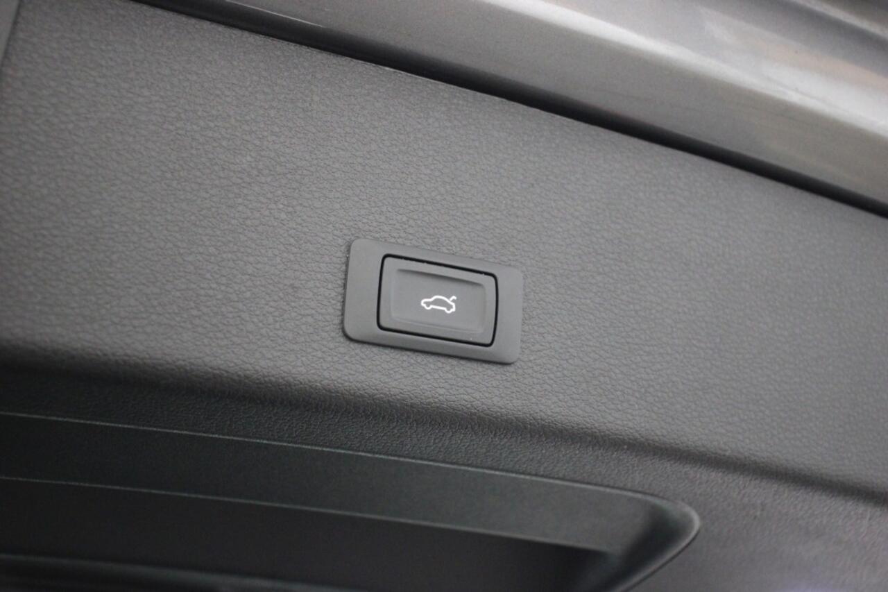 Audi e-tron 50 quattro Business edition 71 kWh - Carplay, Navi, Camera, Cruise, Clima, Momory SOH 88%