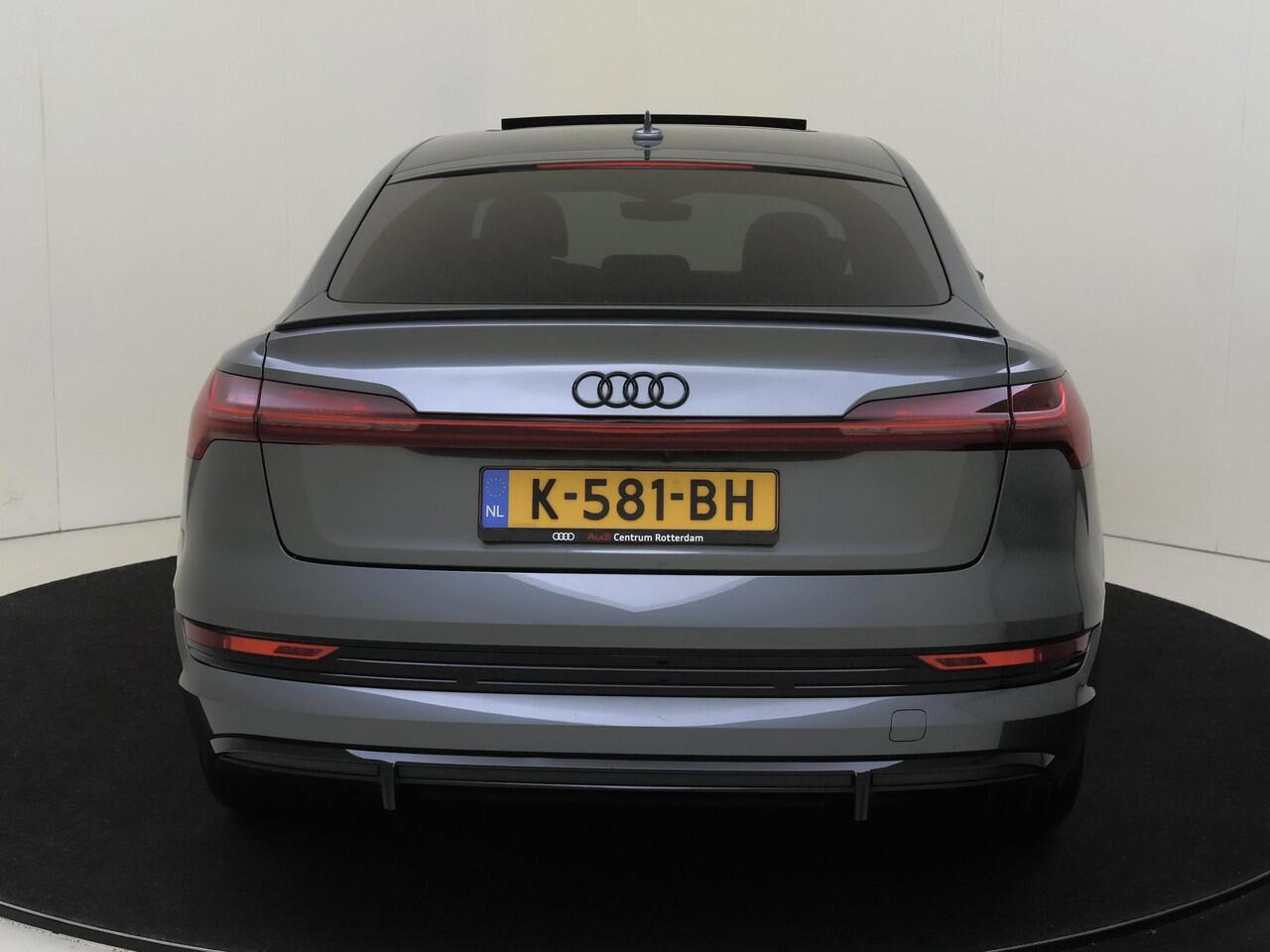 Audi e-tron Sportback 50 quattro S edition 71 kWh | Panoramadak | Luchtvering | 360 camera | Bang & Olufsen | LED matrix verlichting | Keyless | Stoelverwarming |