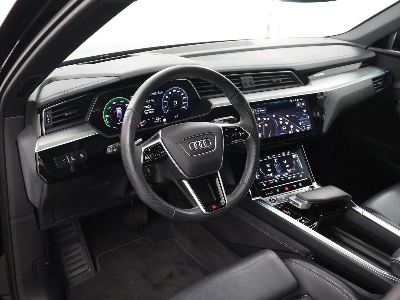 Audi e-tron Sportback 55 quattro S Line 95 kWh | SOH 97,6% | Panoramadak | Digitaal Dashboard | Sportstoelen Ele.verstelbaar + Geheugen | HUD | 360 Camera | DAB | Adaptieve Cruise Control | Ele. kofferdeksel |