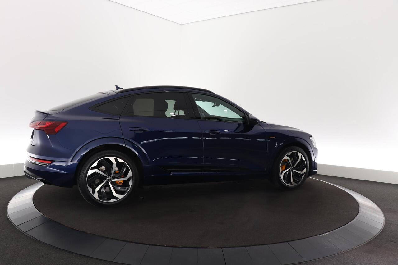 Audi e-tron Sportback 55 Quattro S Edition 95 kWh 408 pk| Head-Up Display | Luchtvering | Elektronische Kofferklep | Camera