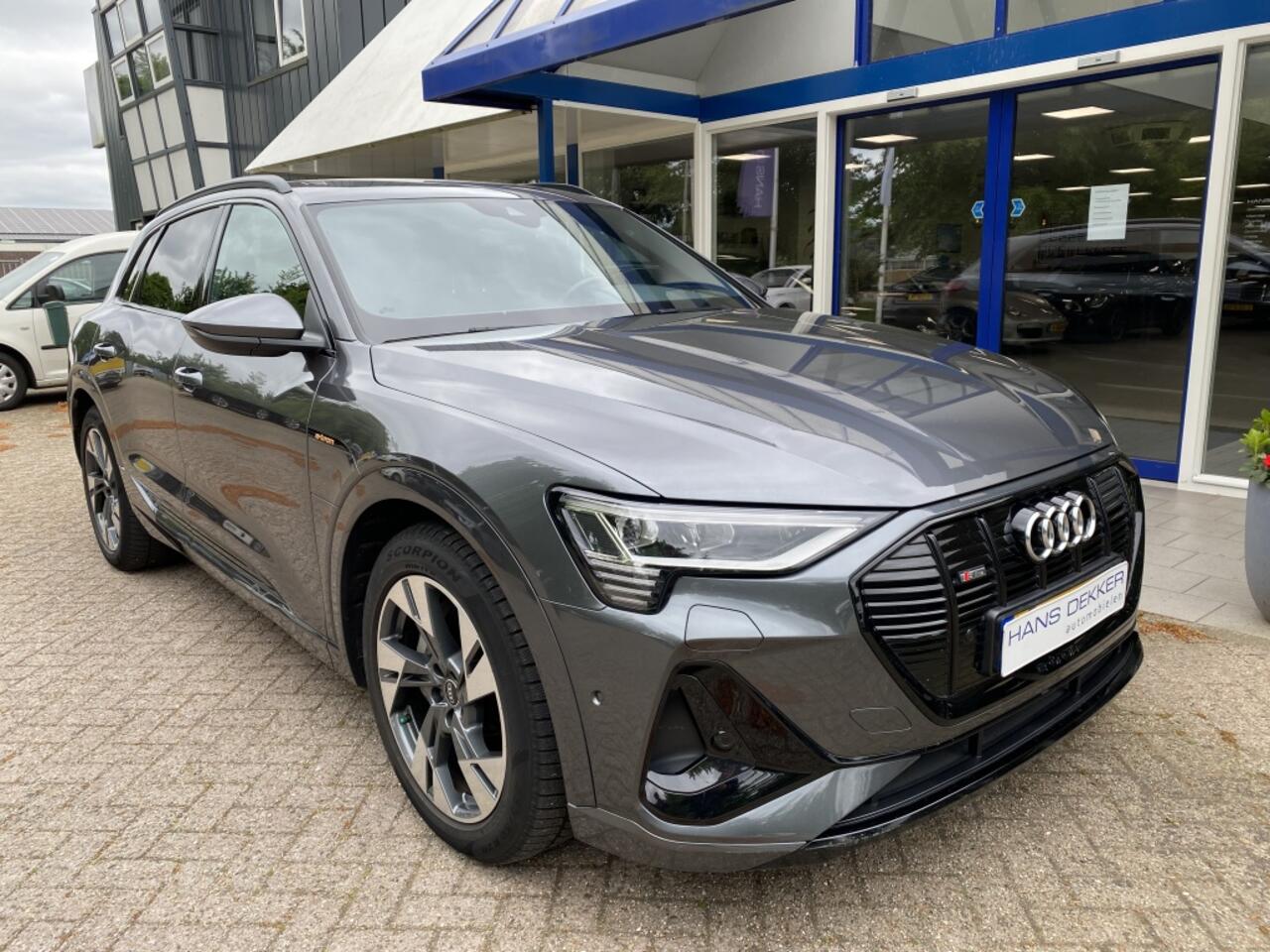 Audi e-tron 55 quattro S ed 95