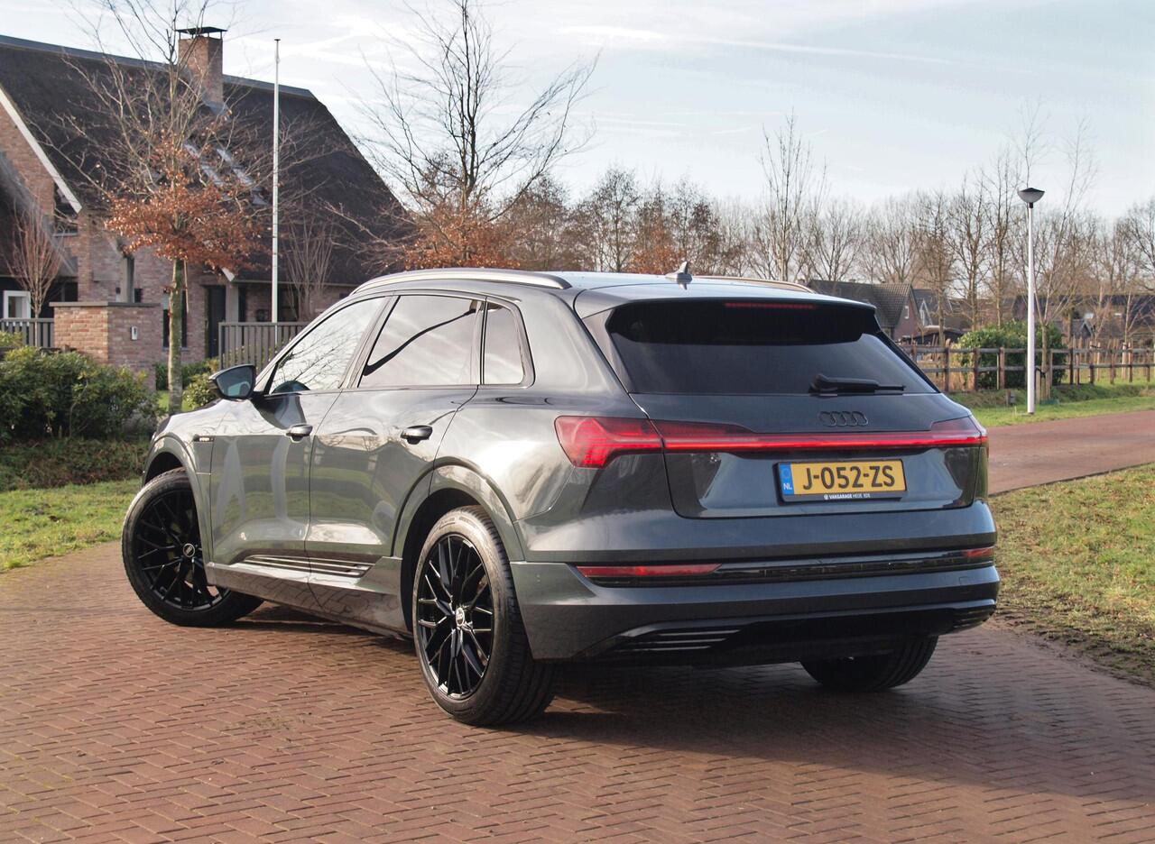 Audi e-tron 55 quattro Business edition 95 kWh | SOH 95% | 21 Inch | Camera | Apple Carplay | Sfeerverlichting | Stoelmemory |