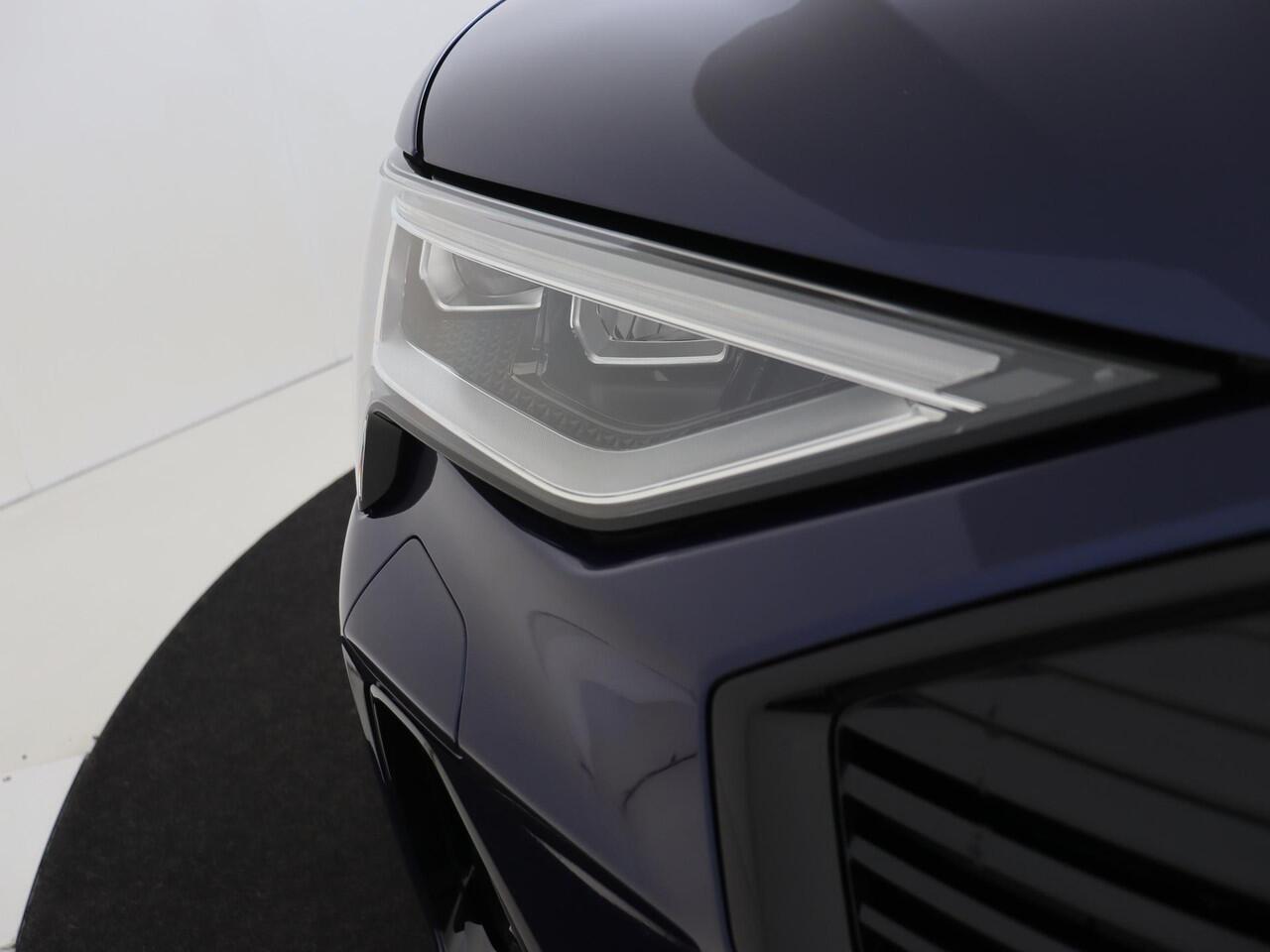 Audi e-tron Sportback 50 quattro S edition 71 kWh | SOH 100% | Panoramadak | Luchtvering | Stoelverwarming | Optiek zwart Plus | Achteruitrijcamera | LED matrix verlichting | Geheugenfunctie bestuurdersstoel |