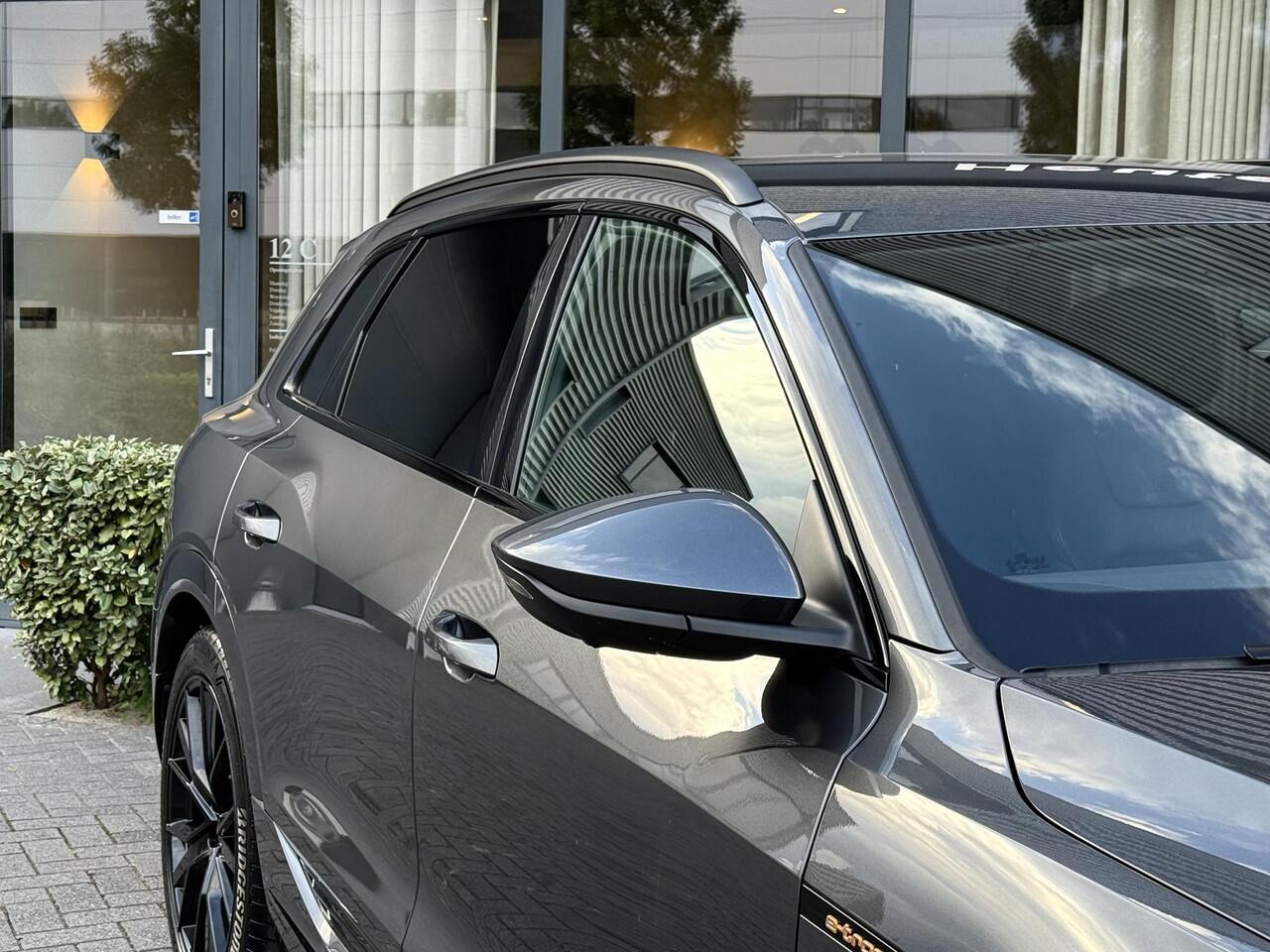 Audi e-tron 50 Quattro S Line Black/ Softclose / B&O/ Sfeer