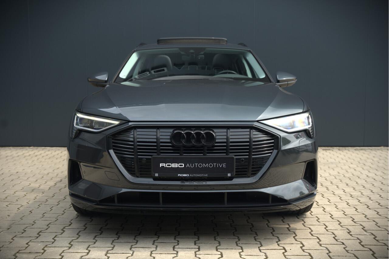 Audi e-tron 50 quattro Business edition Plus 71 kWh | Black Edition | Panoramadak | Camera | Memory Seats | Luchtvering | Adaptive Cruise Control | Keyless | Matrix LED | Leder | Stoelverwarming | NAP |