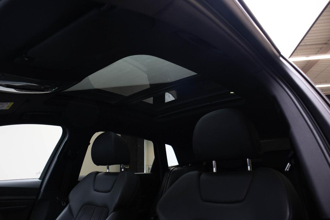 Audi e-tron 50 quattro Black edition | Blackpack | Panoramadak | 1e eigenaar |