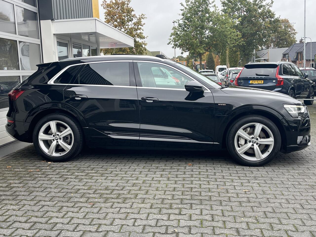 Audi e-tron e-tron 50 quattro Launch edition plus 71 kWh ACC Panoramadak Lederen bekleding