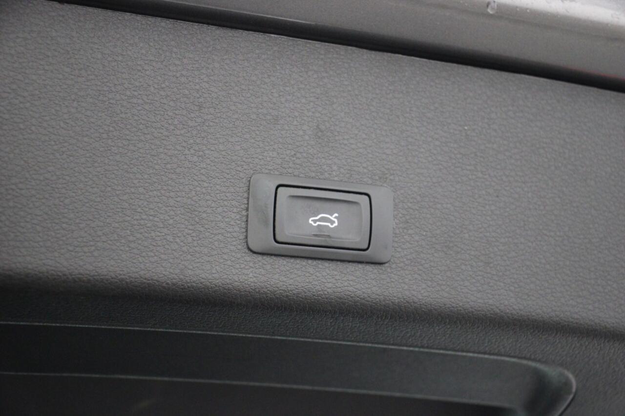 Audi e-tron 55 quattro edition 95 kWh - Navi, Clima, Cruise, SOH 91%