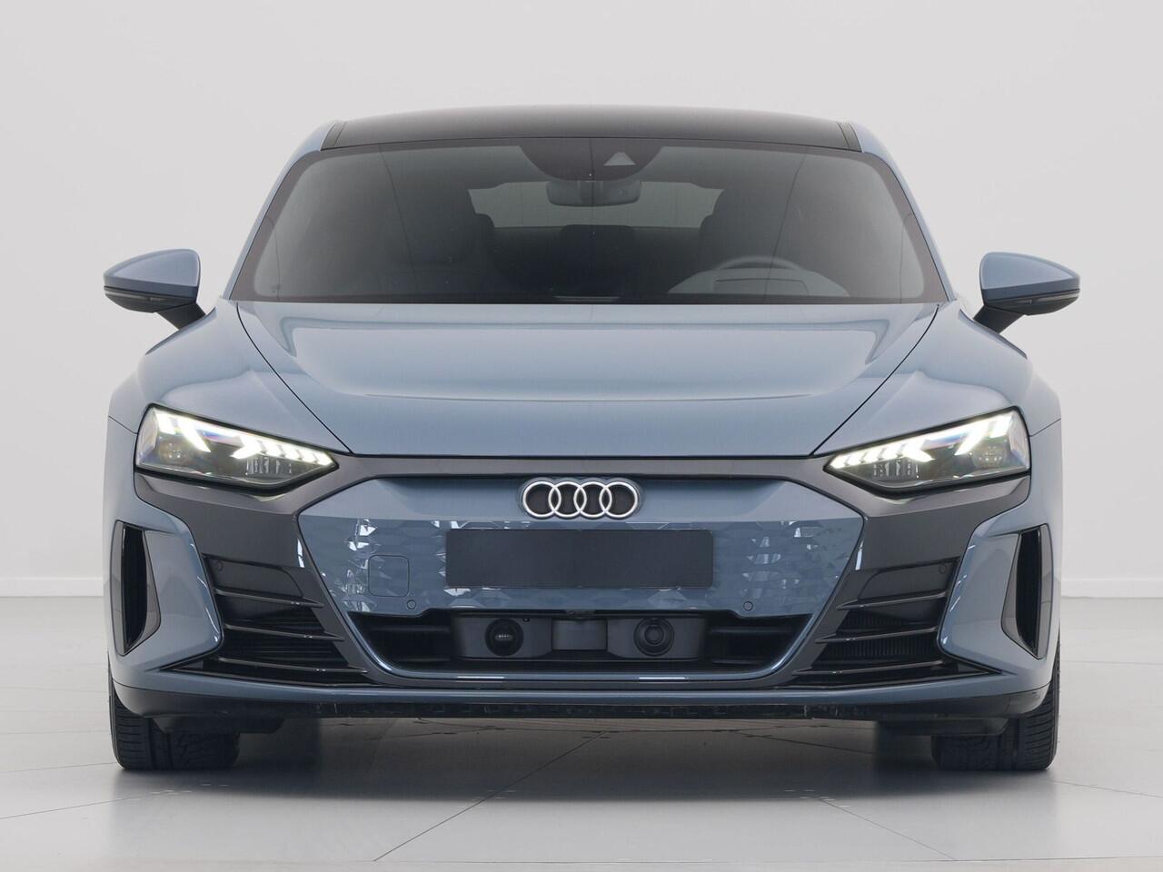 Audi e-tron GT 93 kWh Panorama Camera Matrix Stoelverwarming Carplay Navigatie 96