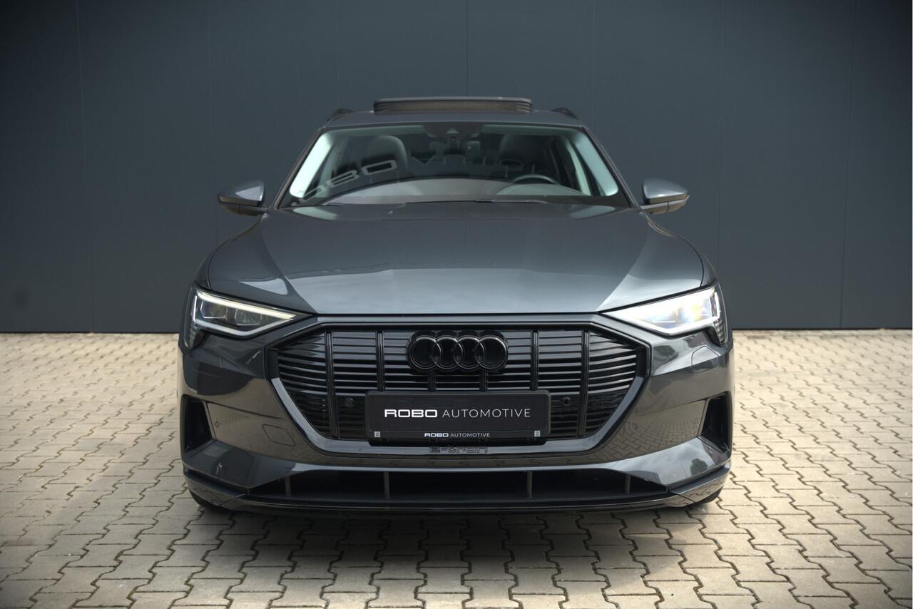Audi e-tron 50 quattro Business edition Plus 71 kWh | Black Edition | Panoramadak | Camera | Memory Seats | Luchtvering | Adaptive Cruise Control | Keyless | Matrix LED | Leder | Stoelverwarming | NAP |