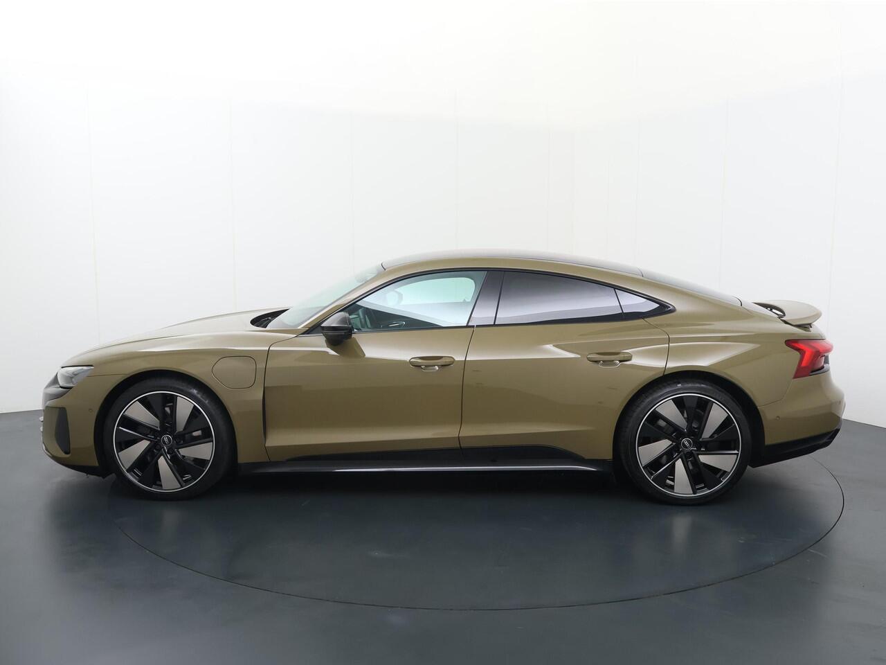 Audi e-tron GT 93 kWh | 476 PK | Gratis onderhoud t/m 27 okt. 2029 | Matrix LED | B & O Premium 3D Sound | 360 graden camera | Bestuurdersstoel met Memory | Stoelverwarming | ACC |