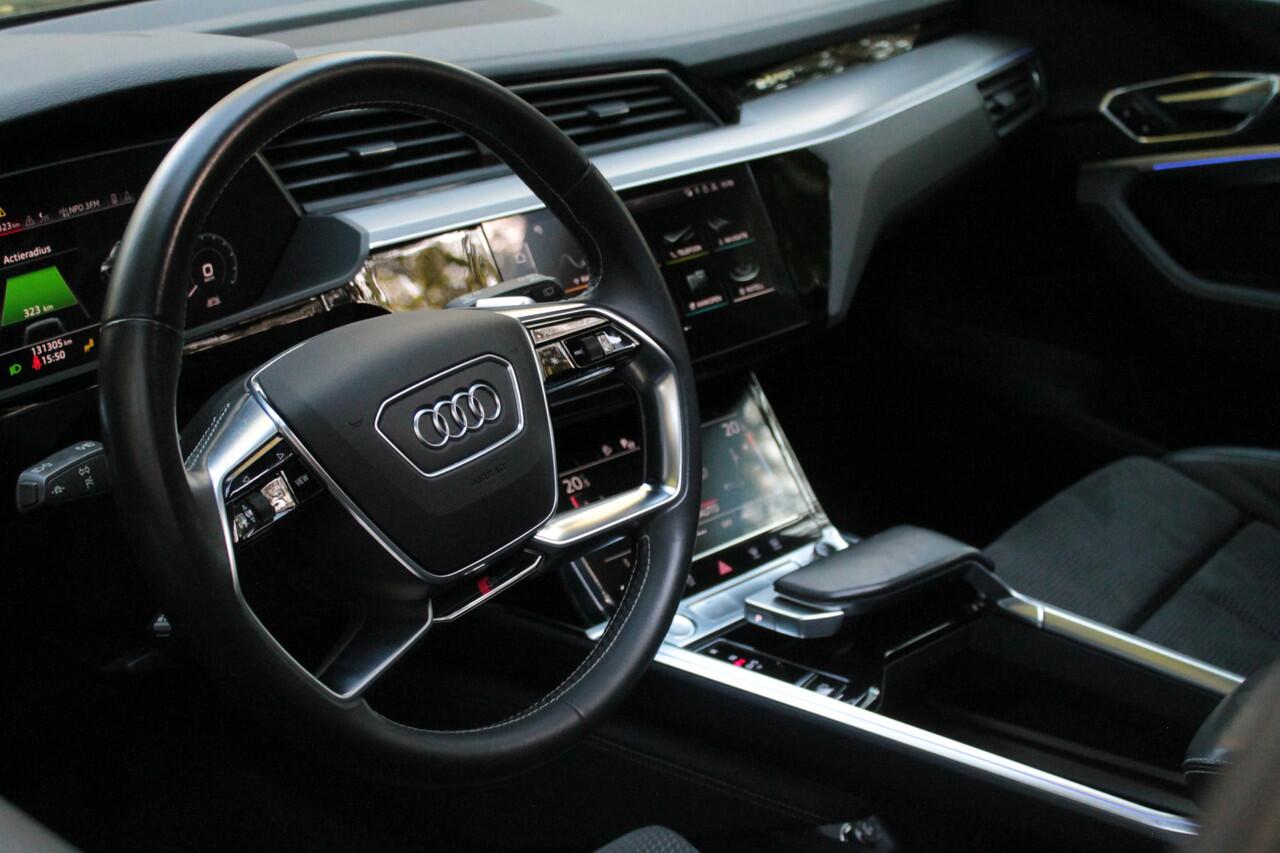 Audi e-tron 55 quattro S-line 95 kWh | Pano | Memory | Trekhaak