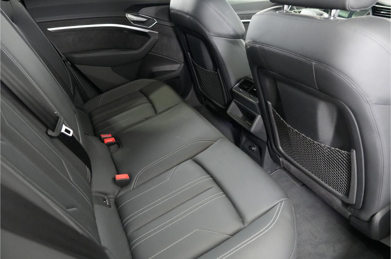 Audi e-tron 55 quattro S edition 95 kWh S-Line | Trekhaak | Pano | Leder | Trekhaak | Camera | Premium Audio |