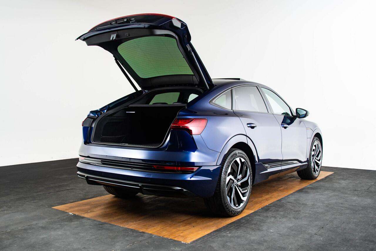 Audi e-tron Sportback 50 quattro S edition 71 kWh Panoramadak - S Sportstoelen - Stoelverwarming voor - B&O - Assistentiepakket Tour - Achterruitrijcamera - interieurvoorverwarming - elektrisch verstelbare bestuurderstoel -