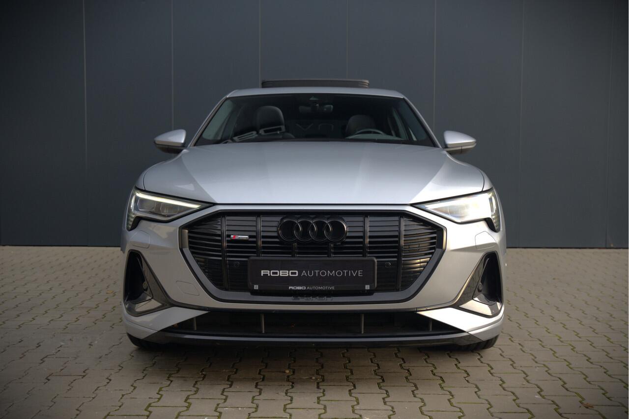 Audi e-tron Sportback 50 quattro S edition 71 kWh | S-Line | Black Edition | Panoramadak | Memory Seats | Luchtvering | Adaptive Cruise Control | Apple Carplay | Keyless | Matrix LED | Leder | Stoelverwarming | NAP |
