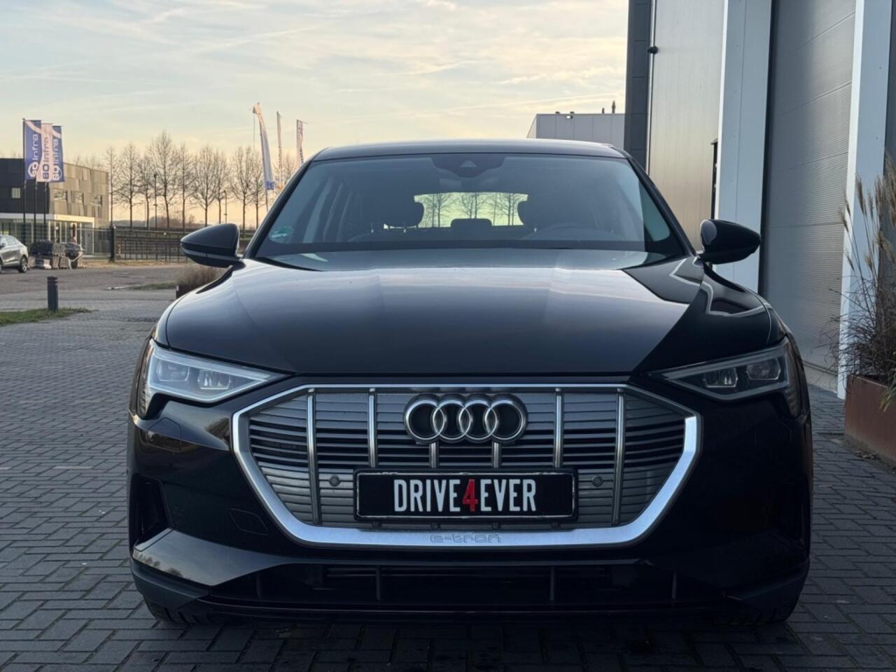 Audi e-tron 50 quattro Bns edit. NAVI PDC ELEK PAKKET VIRTUAL CR CONTROL