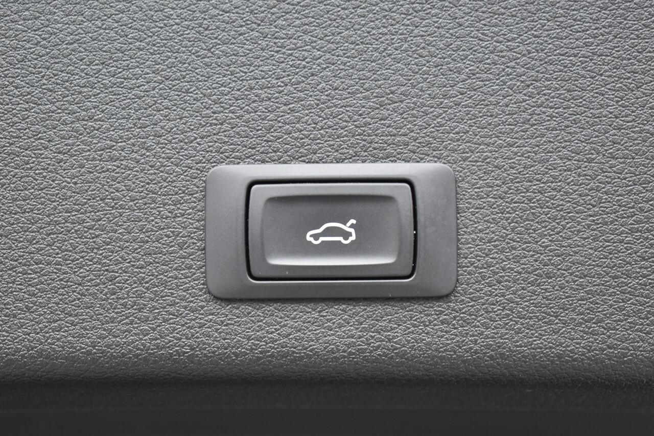 Audi e-tron 50 QUATTRO BUSINESS EDITION 71 kWh CAMERA/MEMORY/LUCHTVERING