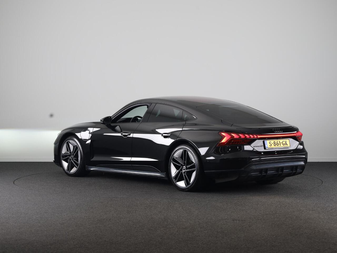 Audi e-tron GT 93 kWh 476pk | Panoramadak | Adaptieve cruise controle | Verwarmbare voorstoelen| 20 inch lichtmetalen velgen