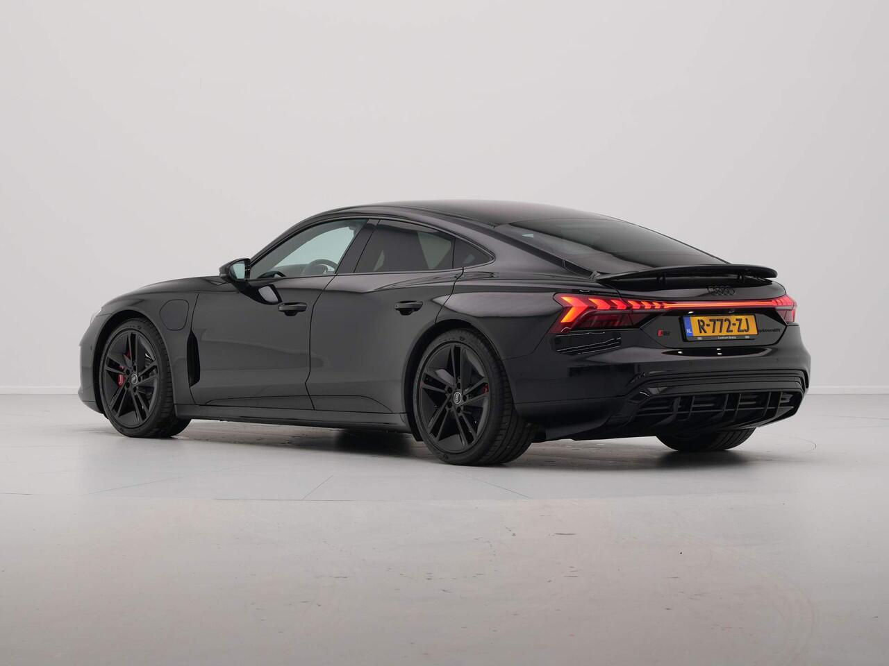 Audi e-tron GT RS 93 kWh 600pk Panorama Camera Stoelventilatie Bang & Olufsen 34