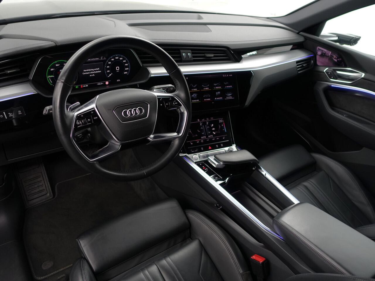 Audi e-tron e-tron 55 quattro advanced 95 kWh- Bang Olufsen, 2x Laadpoort, Camera Spiegels, 360 Camera, Panoramadak