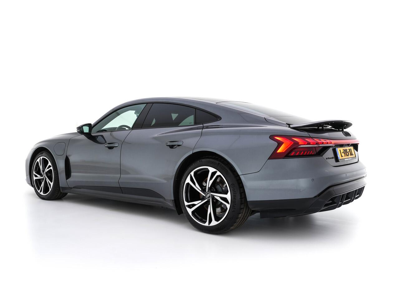 Audi e-tron GT 93 kWh Quattro [ 3-Fase ] {SOH-93%} (INCL-BTW) *PANO | FULL-LED | LUXURY-LEATHER | AUDI-SOUNDSYSTEM | DIGI-COCKPIT | NAVI-FULLMAP | HEATED-SPORTSEATS | TOP-VIEW | DAB | KEYLESS | LANE-ASSIST | SHIFT-PADDLES | PRIVACY-GLASS | 20