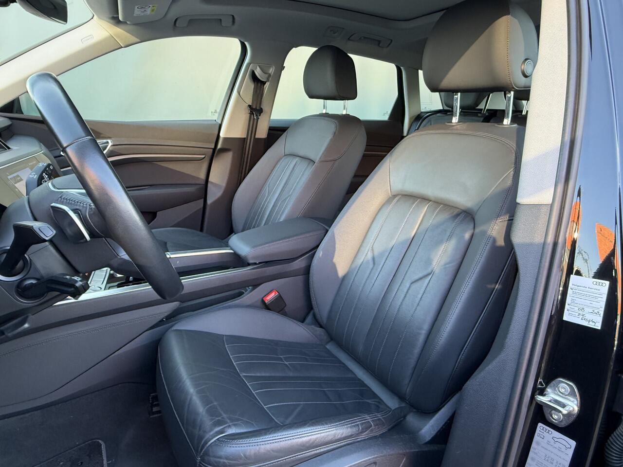 Audi e-tron BWJ 2020 e-tron 50 313 PK quattro Launch edition plus 71 kWh PANODAK | STOELVERW. | FULL LED | LEER | ADAPTIVE CRUISE | ELEKTR. STOELEN | ELEKTR. ACHTERKLEP NAVI | CLIMA | LMV | PDC