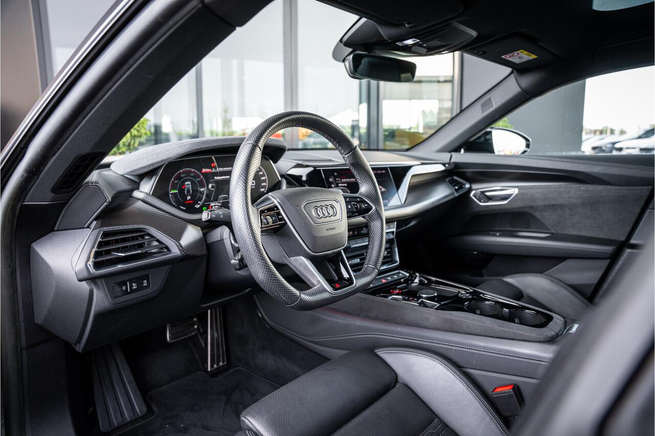 Audi e-tron GT RS 93 kWh - Panorama | Luchtv. | Carbon | Massage | Stoelkoeling |