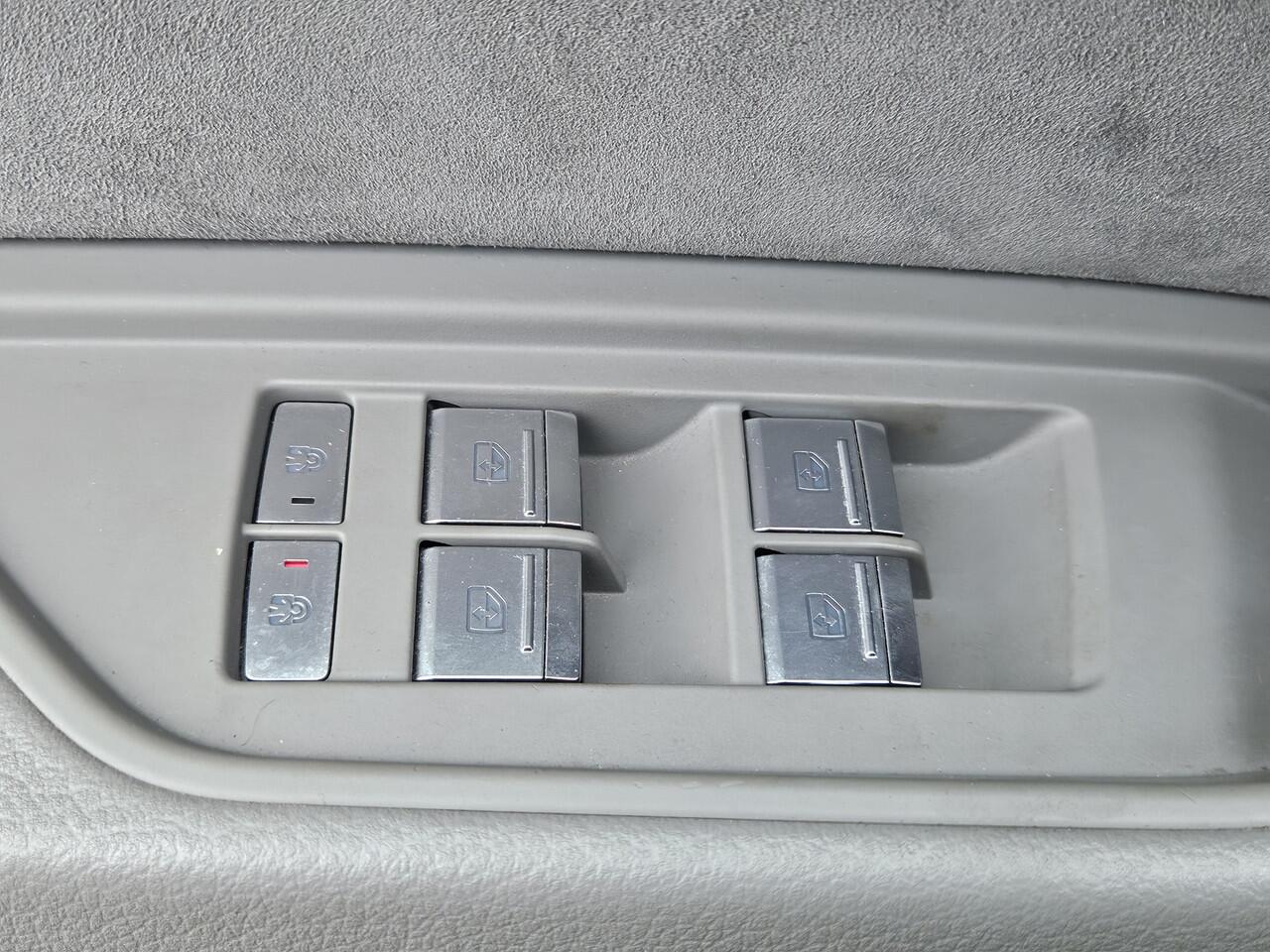 Audi e-tron 55 quattro edition 95 kWh Vol opties !