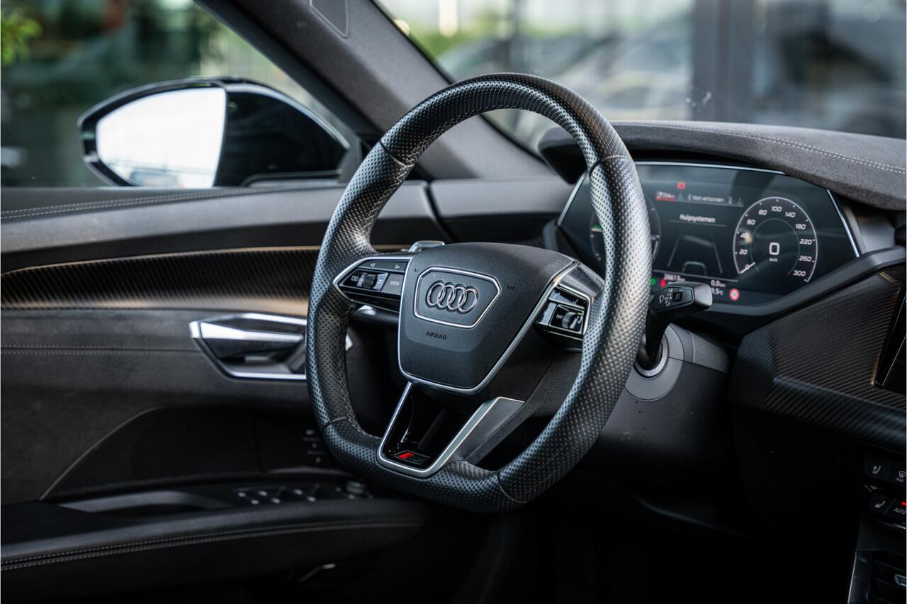 Audi e-tron GT RS 93 kWh - Panorama | Luchtv. | Carbon | Massage | Stoelkoeling |