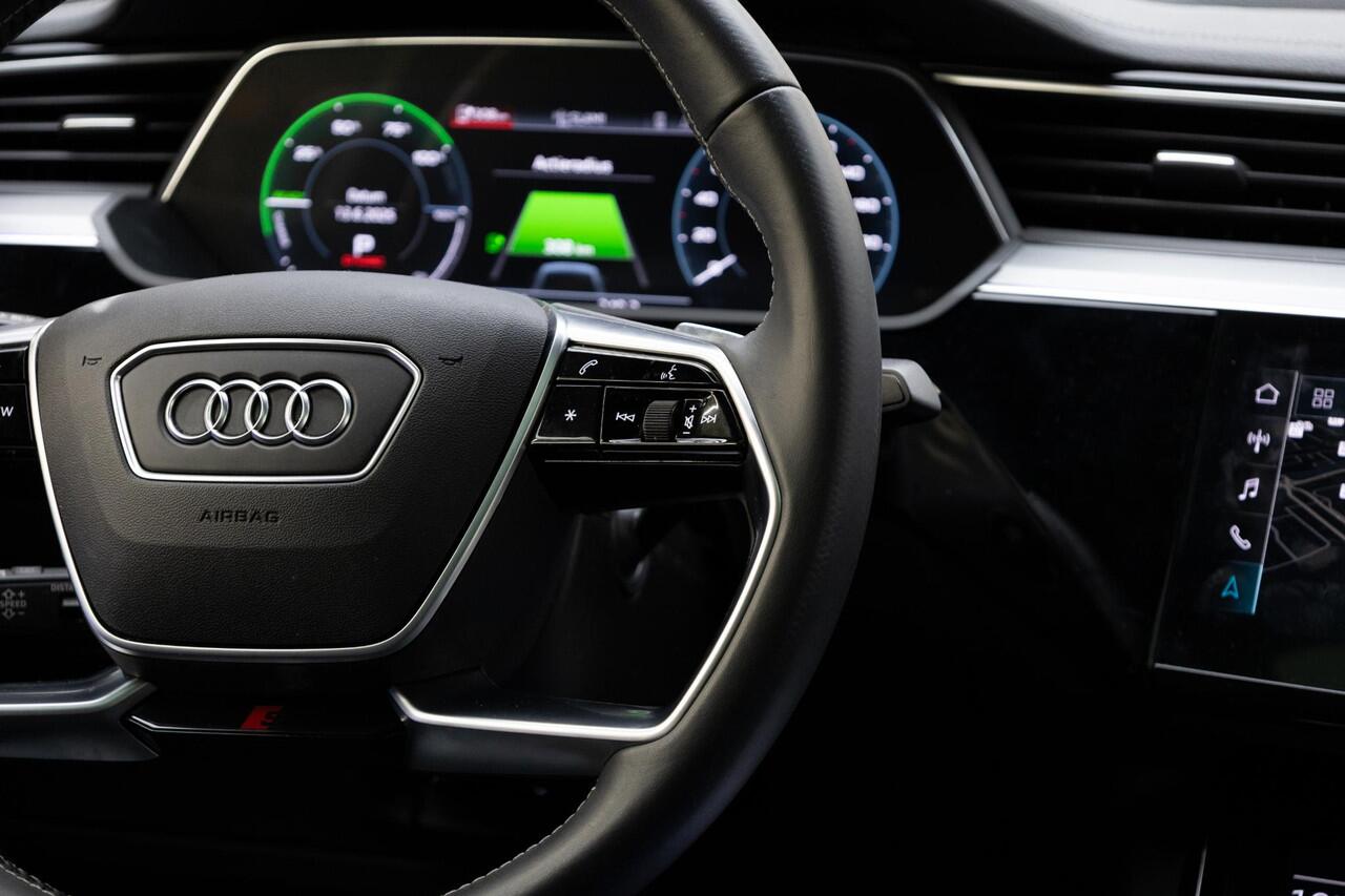 Audi e-tron Sportback 55 quattro S edition 95 kWh | Panoramadak | 360 Camera |
