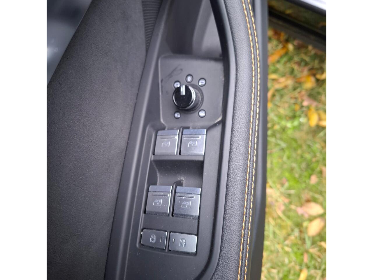 Audi e-tron Sportback 55 quattro S edition 95 kWh Black edition