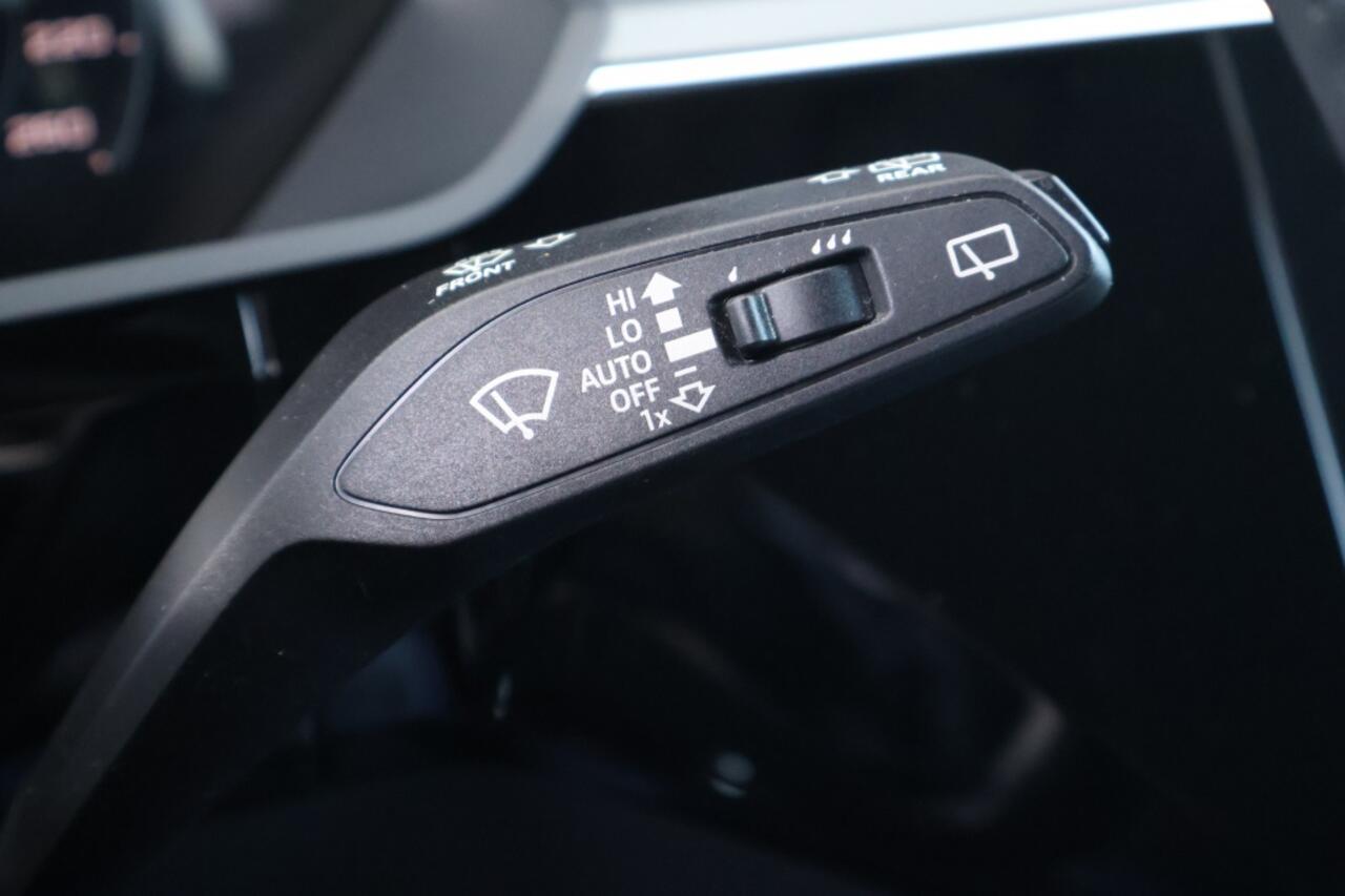 Audi e-tron 50 quattro edition | LED | Navigatie | Camera | ACC