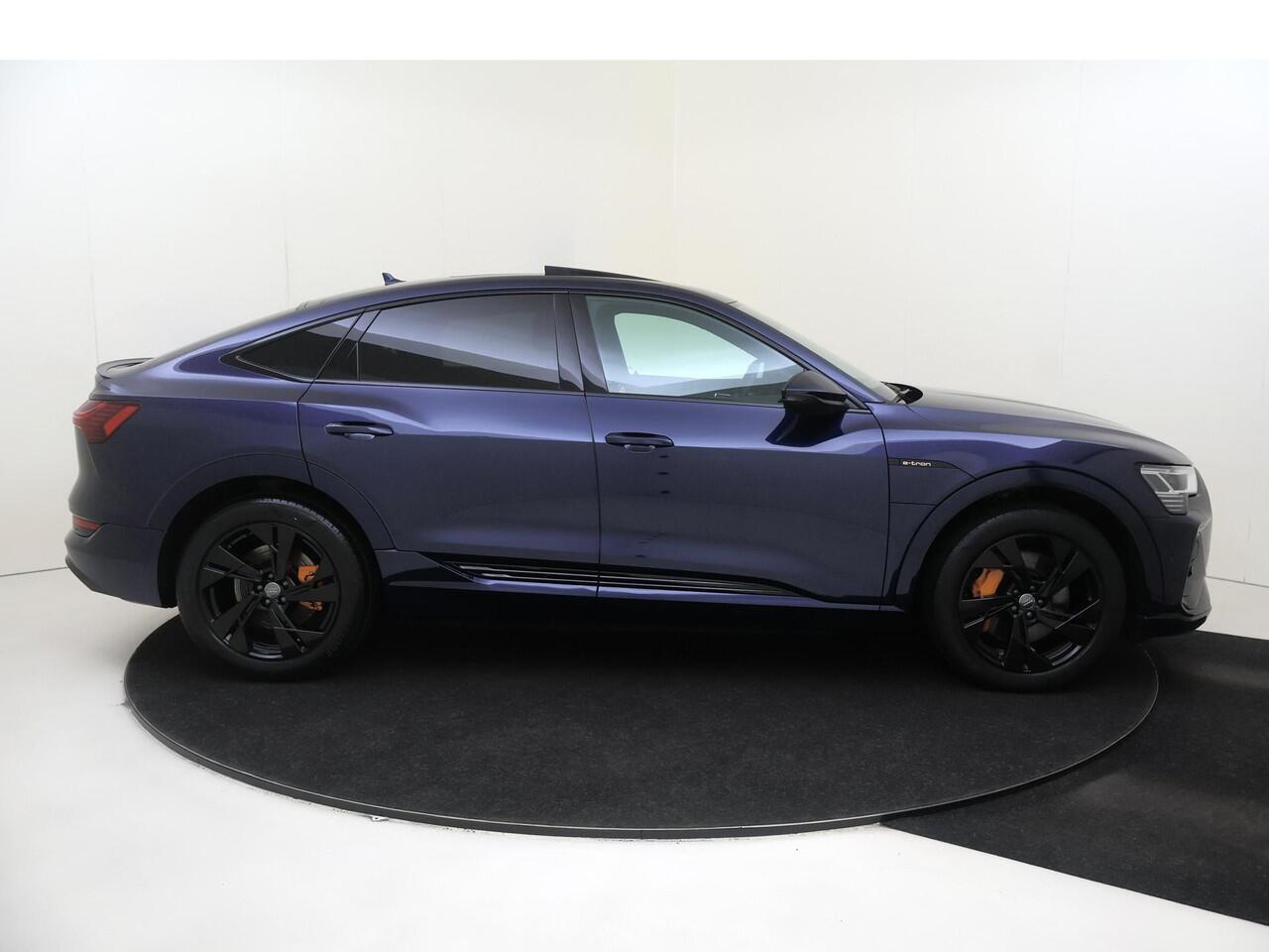 Audi e-tron Sportback 50 quattro S edition 71 kWh | SOH 100% | Panoramadak | Luchtvering | Stoelverwarming | Optiek zwart Plus | Achteruitrijcamera | LED matrix verlichting | Geheugenfunctie bestuurdersstoel |