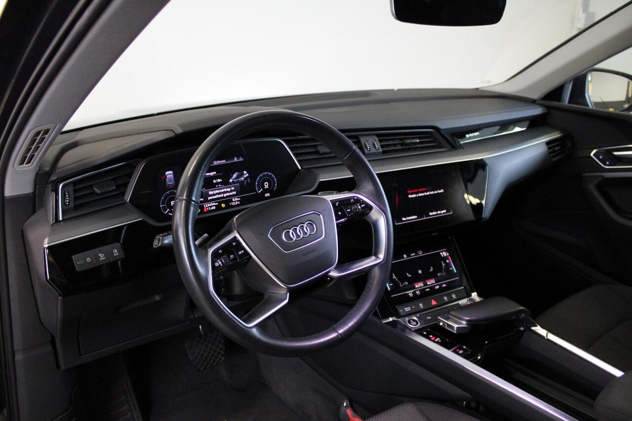 Audi e-tron 55 quattro edition 95 kWh SOH 90% - LED - Luchtvering