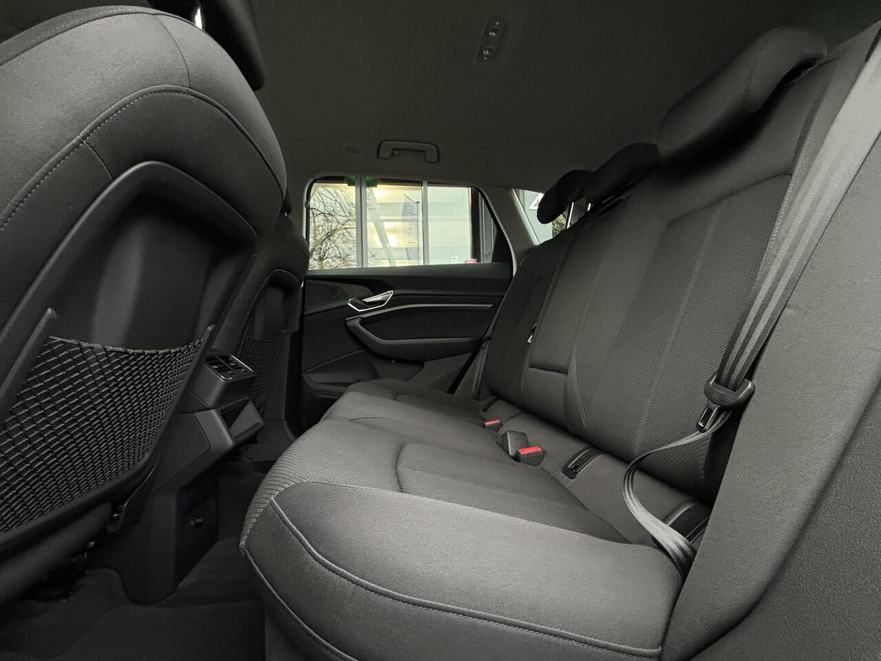 Audi e-tron 50 quattro edition 71 kWh Luchtvering | Trekhaak *Nu met ¤ 1.000,- korting*