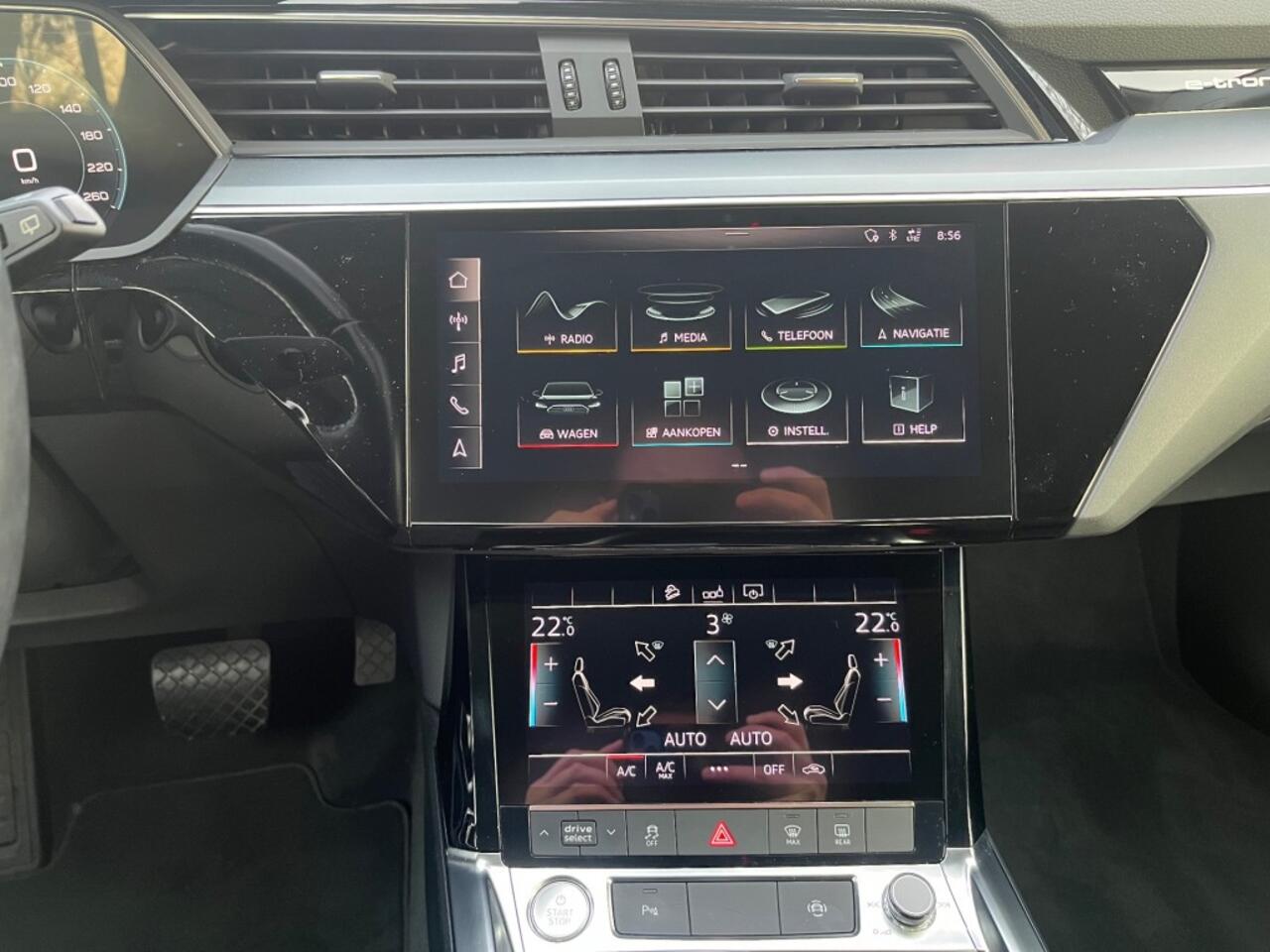 Audi e-tron 50 QUATTRO EDITION 71KWH / NAVI / PDC / CRUISE CTR. / ELEK. KLEP
