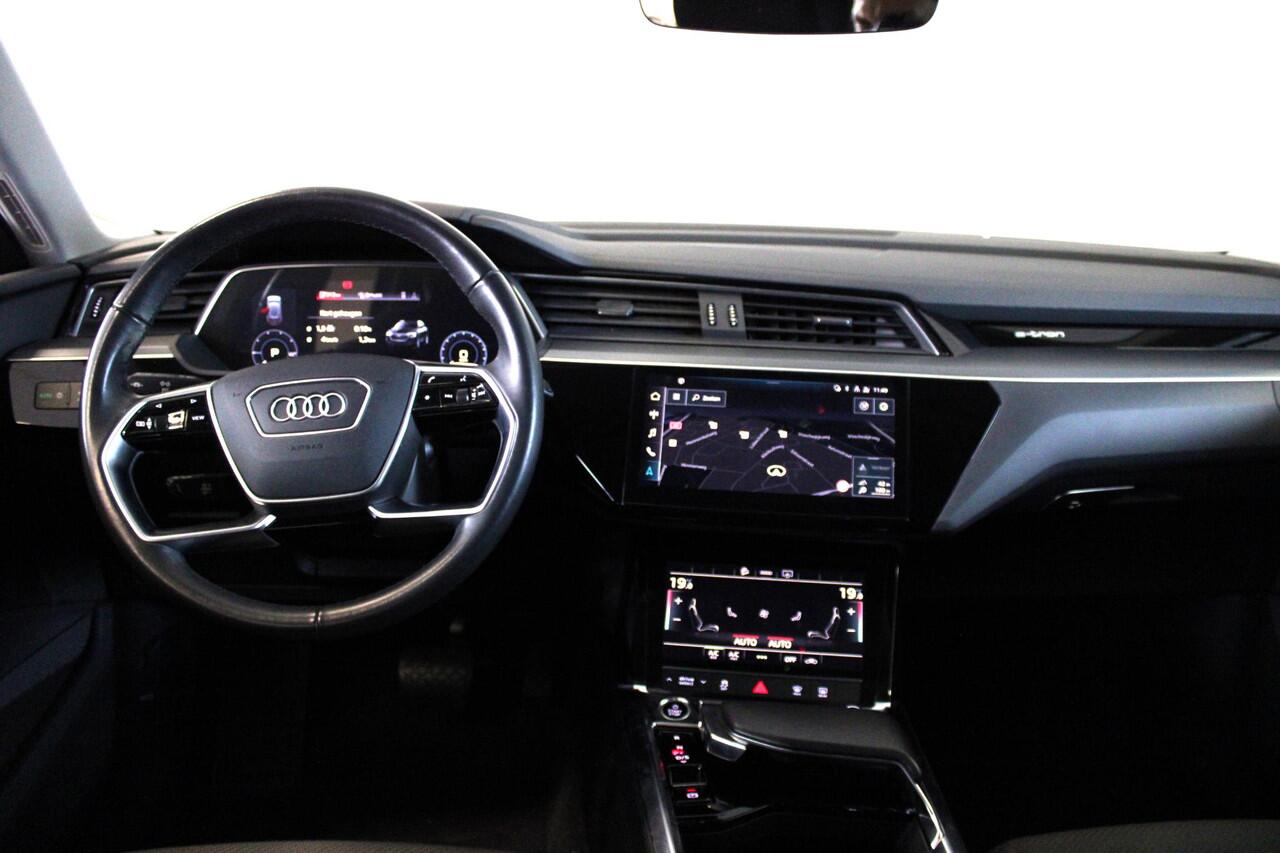 Audi e-tron 55 quattro edition 95 kWh SOH 90% - LED - Luchtvering