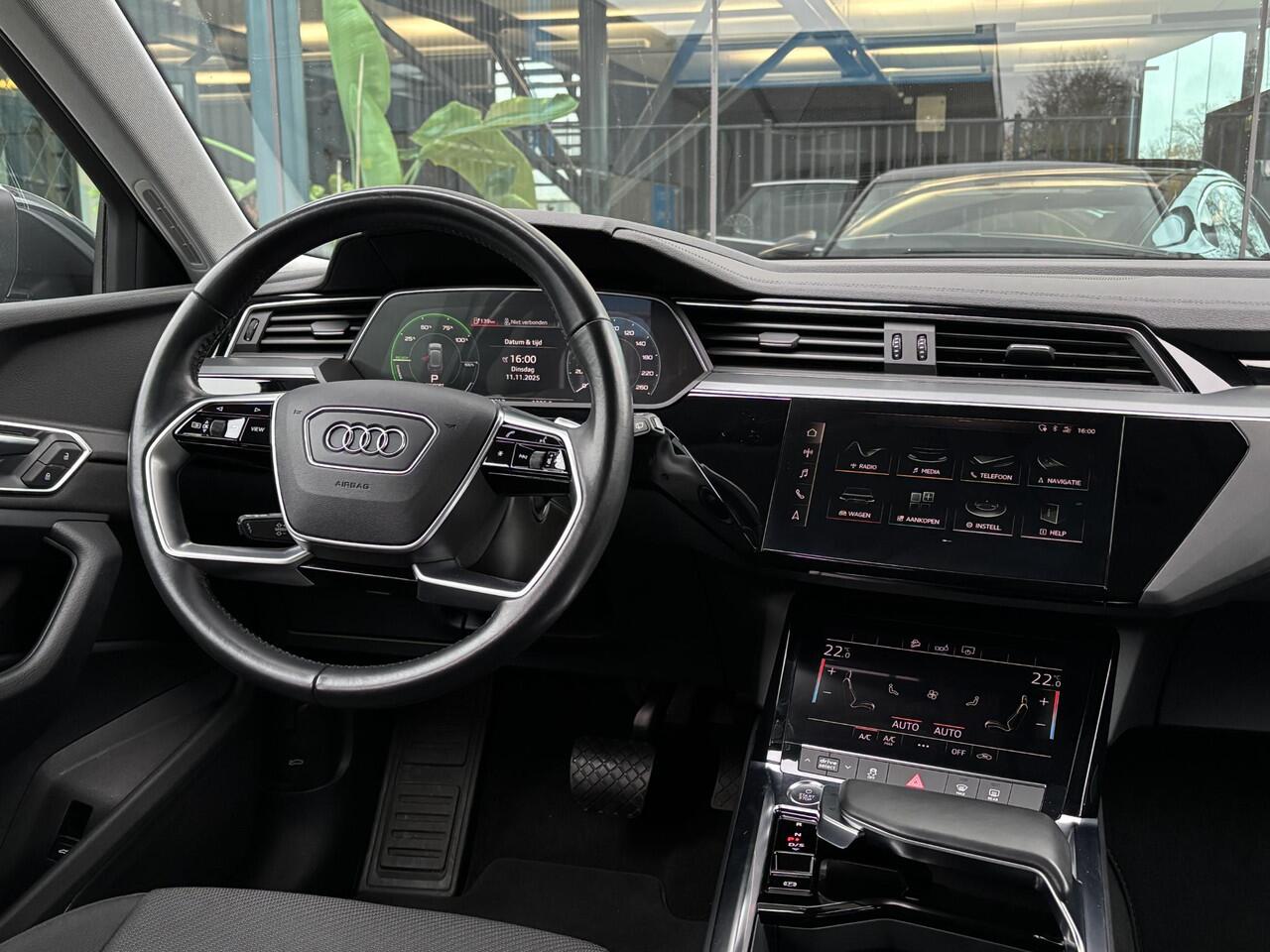 Audi e-tron 50 quattro edition 71 kWh Luchtvering | Trekhaak *Nu met ¤ 1.000,- korting*