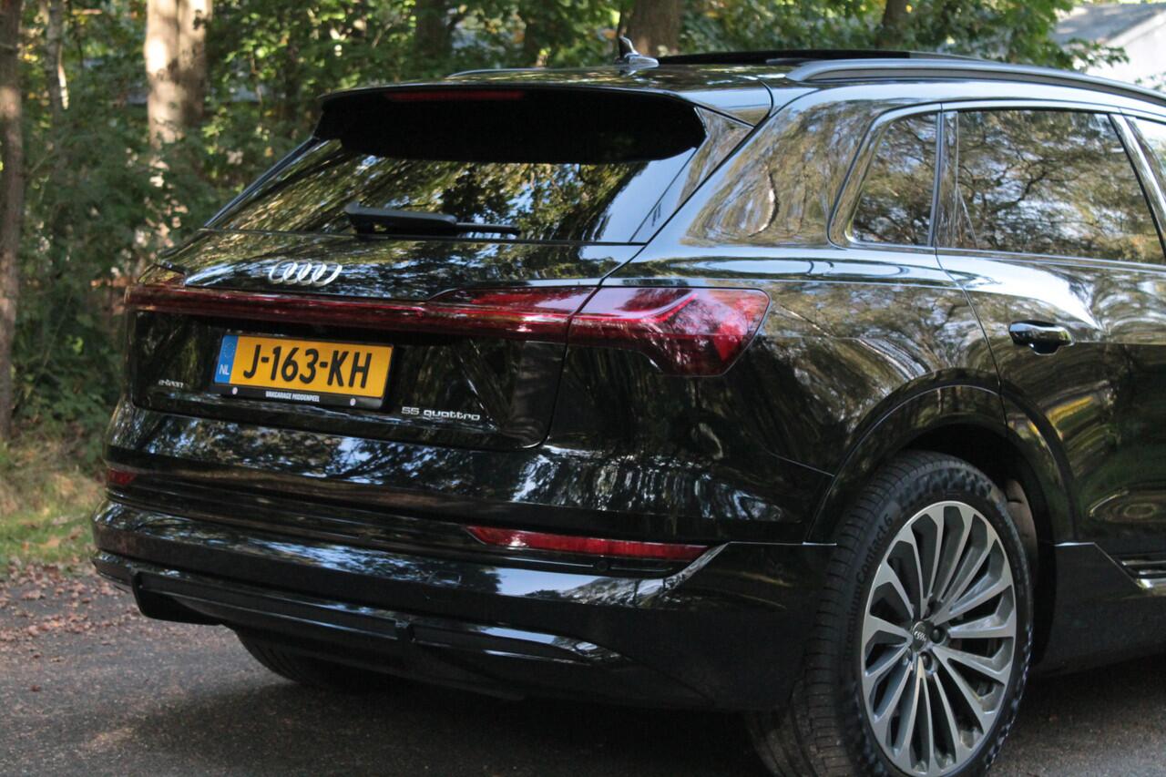 Audi e-tron 55 quattro S-line 95 kWh | Pano | Memory | Trekhaak